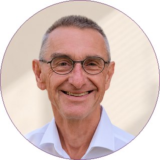 Porträt von Dr. Ulf Heimbach